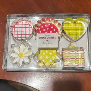 Martha Stewart Vibrant Cookie Cutters Set